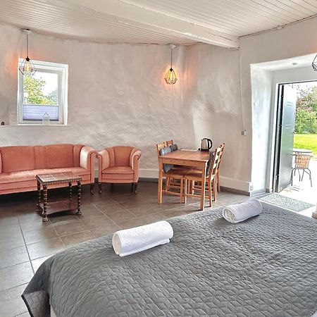 Apartamenty Molle Akirkeby Экстерьер фото